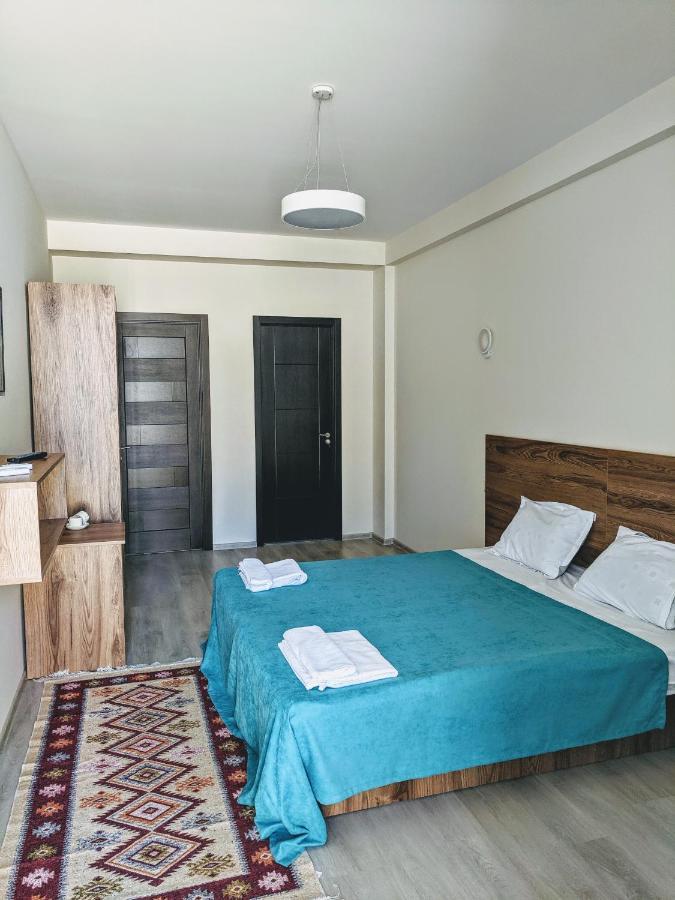 Hotel 5 Rooms Tbilisi Exterior photo